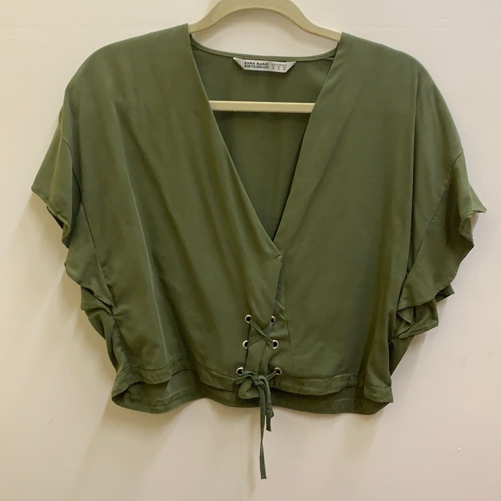 ZARA OLIVE GREEN TIE BOTTOM WITH RUFLE SLEEVES (M)